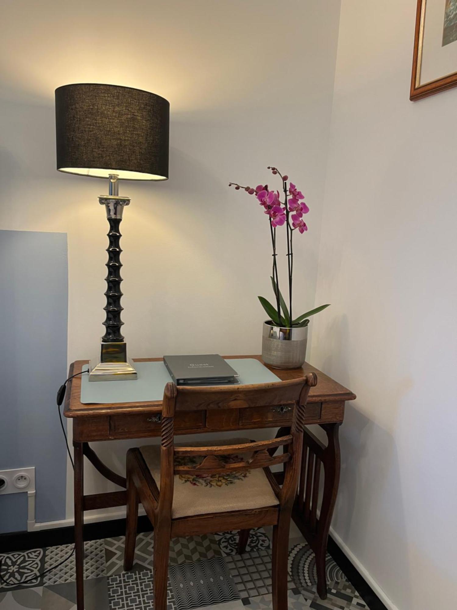 Bed and Breakfast Chez Montiz Montazels Esterno foto